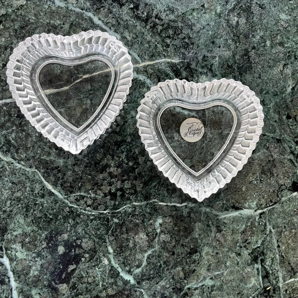 Vintage Heart-Shaped Crystal Jewelry Dish with Lid